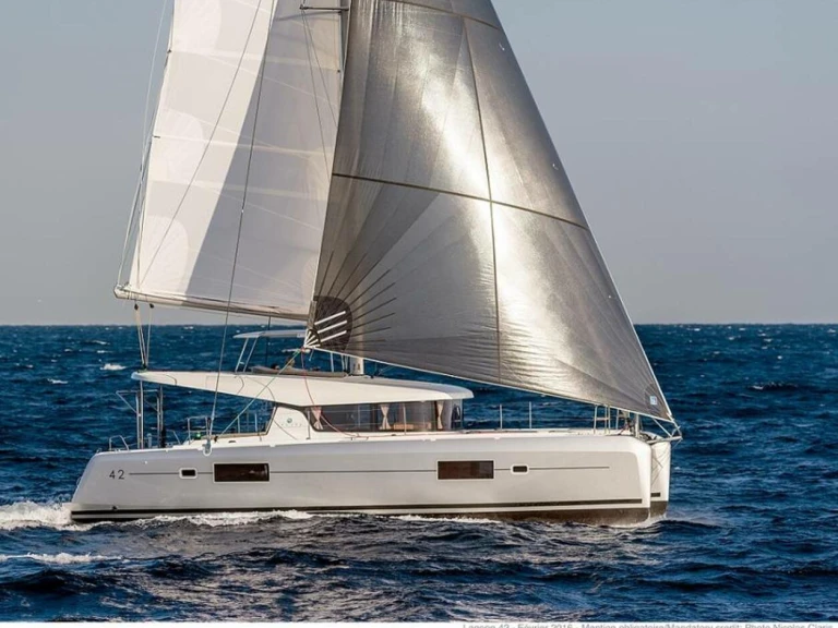 Yacht charter Pianottoli-Caldarello - Lagoon Lagoon 42 on SamBoat
