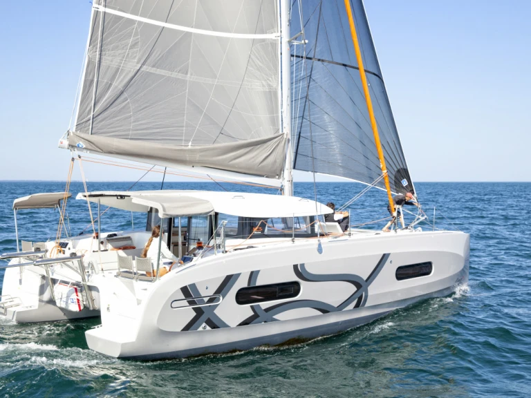 Hire a Excess Excess 11 Le Marin
